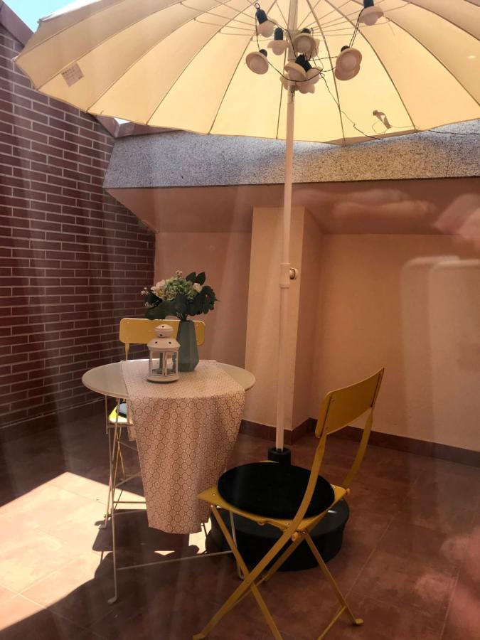 Insidehome Apartments - La Casita De Alex Palencia Luaran gambar