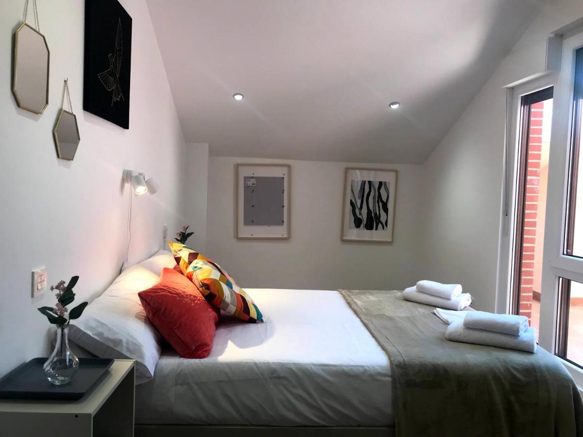 Insidehome Apartments - La Casita De Alex Palencia Luaran gambar
